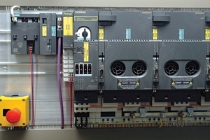 The Simatic ET&nbsp;200S can also even be&nbsp;used very well as a con­troller for dosing equipment