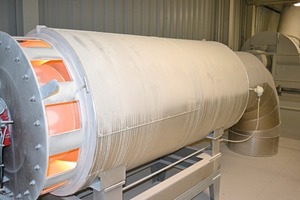 3 The upstream hot gas generator ensures the necessary degree of drying