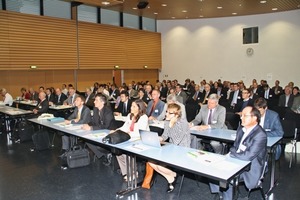 1 185 participants ­received information on construction chemistry