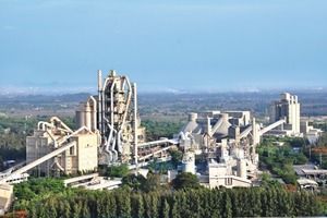 2 The Abidjan cement plant was equipped with new filterbags from BWF