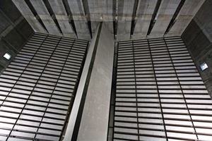 13 Golden Bay flat ­cement store design