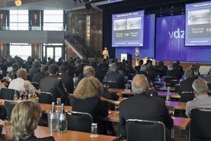 3 Prof. Dr. Johann Plank gave the audience an impressive lecture on admixtures and its future