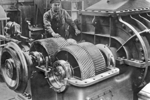 6 In the early 1930s, Aerzener Maschinenfabrik concentrated on the production of positive displacement blower