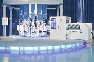 With an intelligent filling system, customers optimise their filling process for cement. Here weigher and weight checking systems communicate with other machine components, control the process, and thus provide for more efficient and flexible production