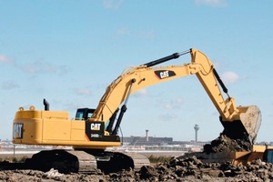 Wide tracked CatD2L on a construction site