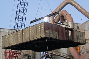 9 Installation of the entire clean-gas plenum in one piece