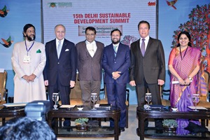1 At the inaugural ­session on the 1st day of the DSDS 2015: Dr. R. K. Pachauri (TERI), Laurent Fabius (Minister of Foreign Affairs, France), Suresh Prabhu (Minister of ­Railways, India), Prakash ­Javadekar (Minister for Environment, India), Arnold Schwarzenegger (Ex-Gov. California, USA), Dr. Annapurna Vancheswaran (TERI)