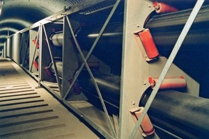 6 The Beumer tube belt conveyor in the upper tunnel