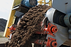 1 By minimizing the non-consumable portion of the blade, the new QB1 Cleaner reduces the amount of landfilled urethane