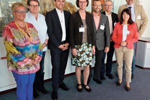7 Satisfied with the field trip’s resonance: Ute Bergenthal, Dyckerhoff GmbH; Anne Passen, ­Aumund Fördertechnik GmbH; Marc Doeffer, ­Köppern GmbH & Co. KG; ­Dorothea Tacke, ­Refratechnik Cement GmbH; Peter Norek, FLS Pfister GmbH; Dr. Ulrich Zielinski, Refratechnik Cement GmbH; Anett Fischer, ZKG; and Martin ­Bollongino, Schenk ­Process GmbH (from left)