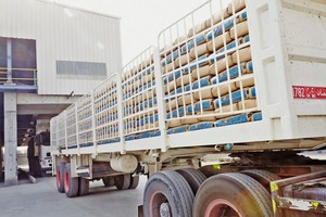 2 The high performance truck bag loader ensures a perfect layer pattern