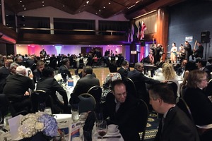 3 The evening at the National Press Club was used for exchanging experience