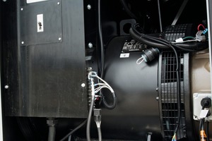 2 The unit is powered by a 480 V/150 KW generator with a 6.8 l John Deere Tier III flex diesel engine