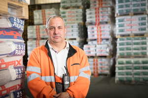 Gerhardt Welte, Plant Manager, Röfix,Switzerland: „We are very satisfied. The Beumer Group provided us with a turnkey solution that runs smoothly.”