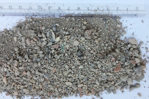 3 Fine fraction of mixed granular material for producing the certified CH Portland cement ZN/D 32,5 R