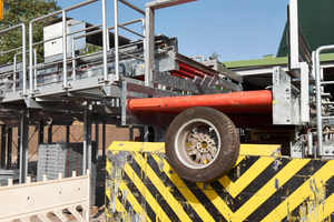 6 Tyres with rims are discharged