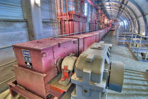Example application of an Aumund Drag Chain Conveyor, type Louise, in a cement plant