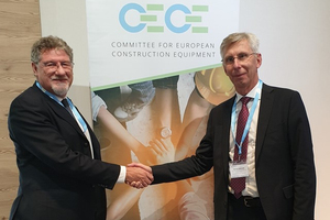 Niklas Nillroth (right) succeeds Enrico Prandini as President of CECE