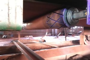 2 A U.S. cement manufacturer uses this belt trainer to reduce its material losses and cut costs for maintenance and spare parts