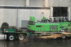 4 Arrival of the upper-carriage of the material handler 830 E