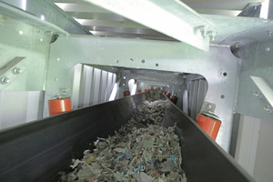 5 The core of the system solution is a U-shape Conveyor: The conveyor system transports the processed waste in an environmentally friendly, dust-free and low-energy way