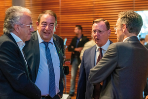 In conversation: Prof. Dr. Horst Michael Ludwig with Prof. Dr.-Ing. Werner Sobek and Bodo Ramelow