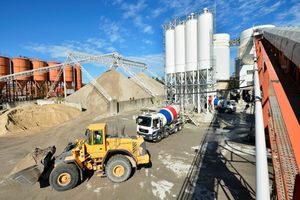 3 The Cemex plant in Spandau is one of eight transport concrete plants in the Berlin-Brandenburg area that have already switched to concrete with recycled aggregates