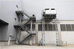 3 The Geda 3700 ZP P is guided by two Geda Vario masts, which ensure a smooth ride