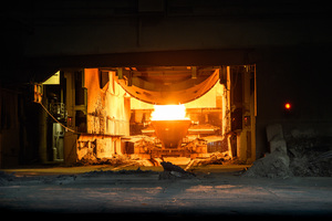 Glowing blast furnace slag