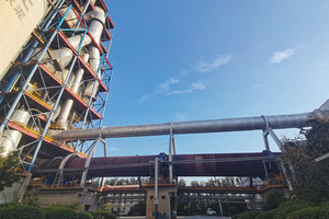 b) Tertiary air duct after upgrading