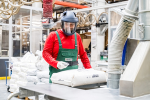 4 In action at Brillux (here at the Unna site): The new SECUNORM 610 XDR